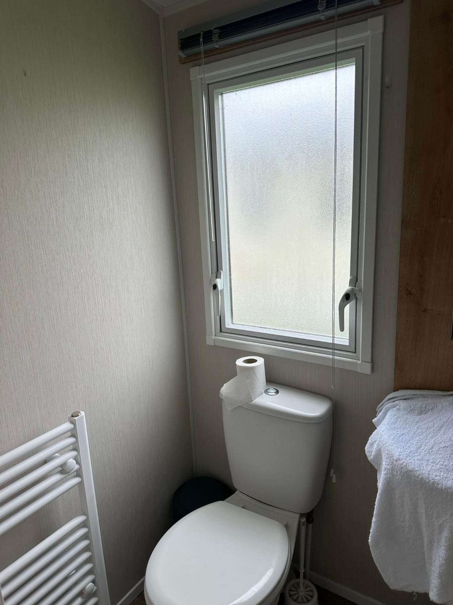 ホテル Powys 37 ボース エクステリア 写真